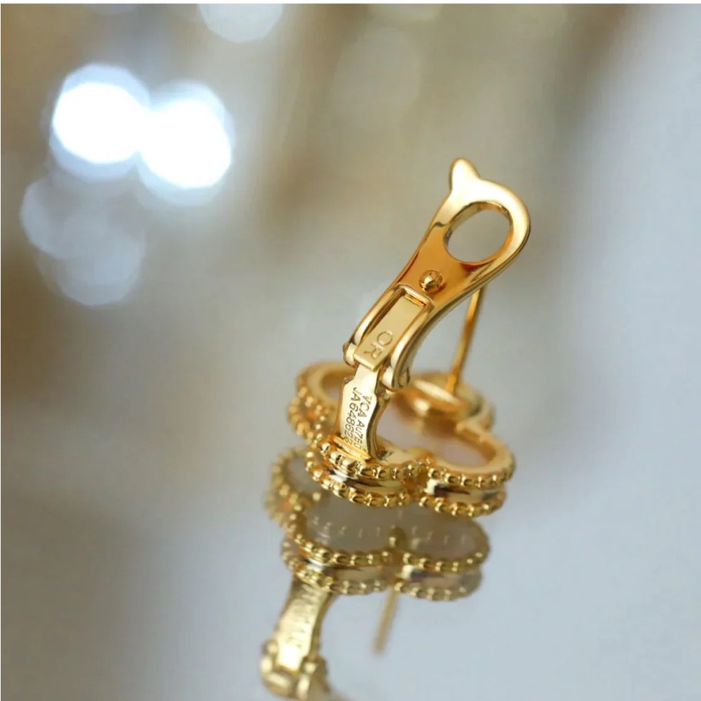 Gold Flower Earrings Gold Plated - Picture 4 of 5